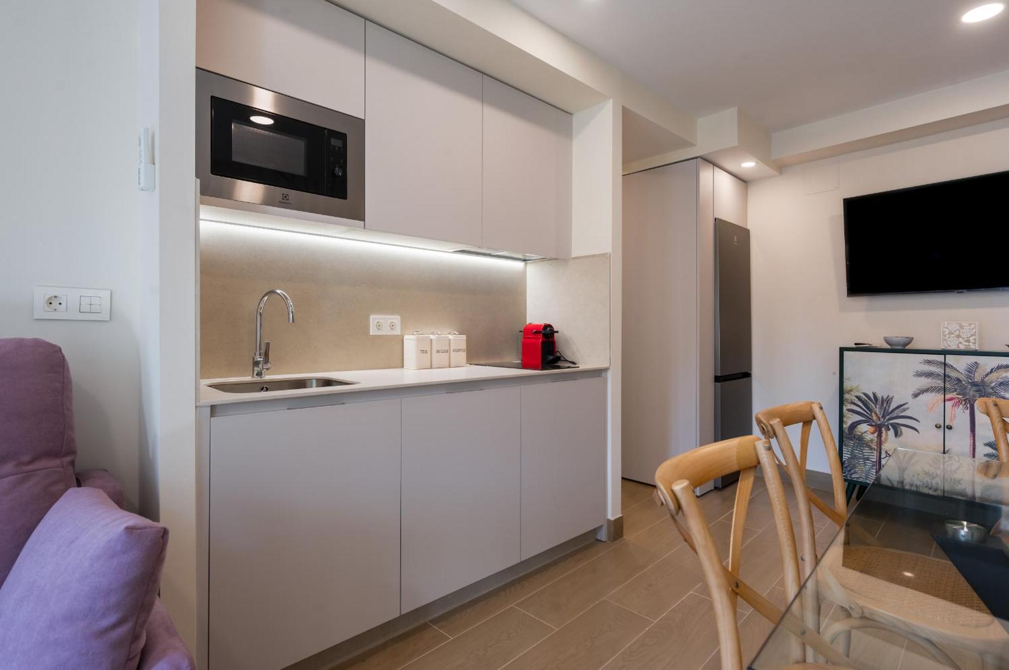 Espectacular Atico Duplex - Terraza Plaza Del Salvador Apartamento *